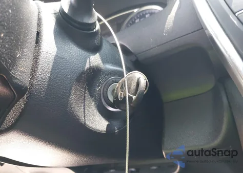 2016 Toyota Camry Le z USA, uszkodzony, nr VIN 4T1BF1FK7GU173891